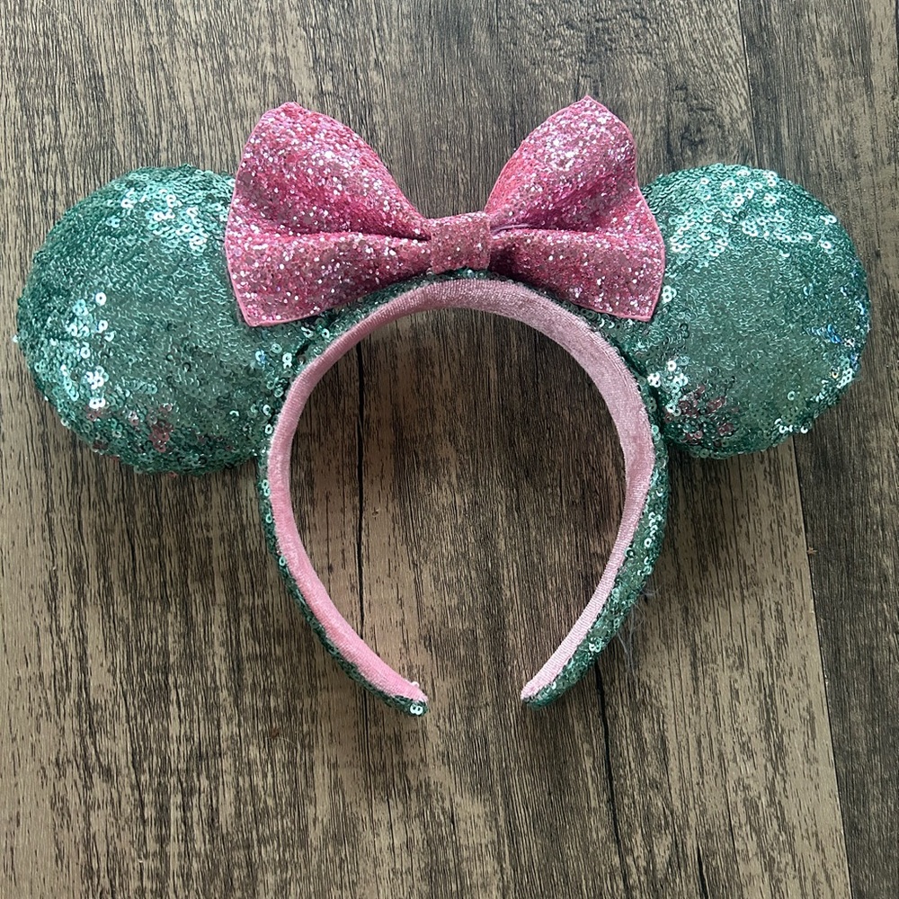 Green and Pink Minnie Mouse Ears